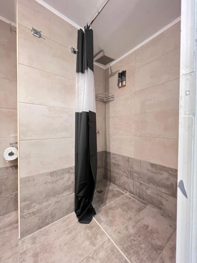 Modern & Cozy 51Sqm Apt In Thisseio Athènes Extérieur photo